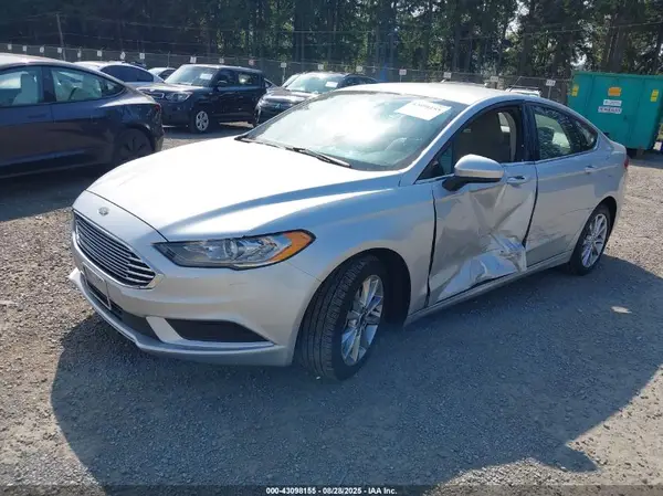 3FA6P0H75HR185784 2017 FORD FUSION - Image 2