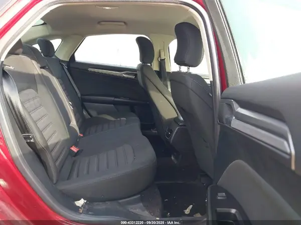 3FA6P0H75HR187180 2017 FORD FUSION - Image 8