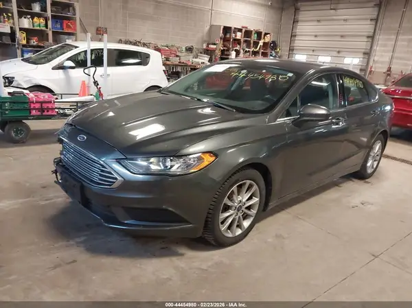3FA6P0H75HR193903 2017 FORD FUSION - Image 2