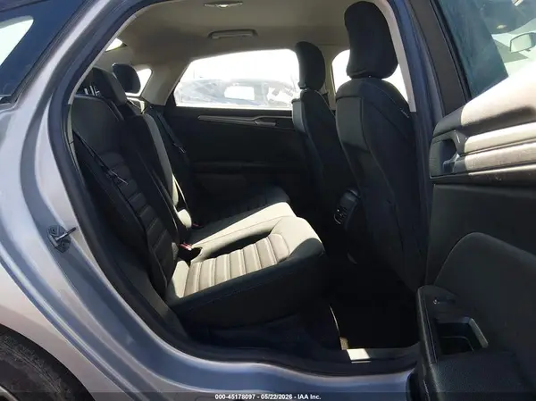 3FA6P0H75HR213955 2017 FORD FUSION - Image 8