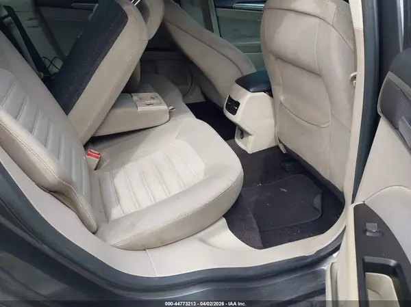 3FA6P0H75HR222431 2017 FORD FUSION - Image 8