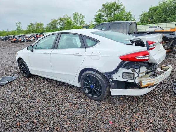 3FA6P0H75HR227192 2017 FORD FUSION - Image 2