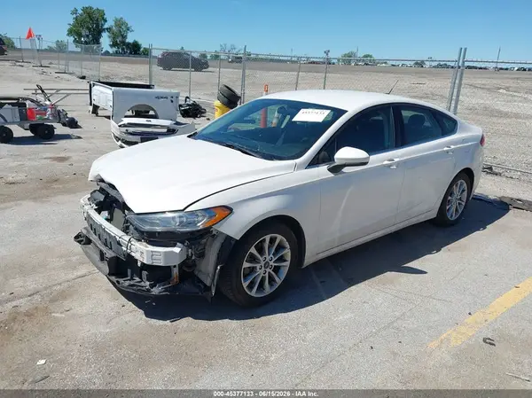3FA6P0H75HR228777 2017 FORD FUSION - Image 2