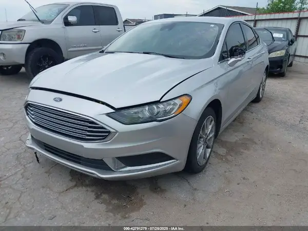 3FA6P0H75HR237172 2017 FORD FUSION - Image 2