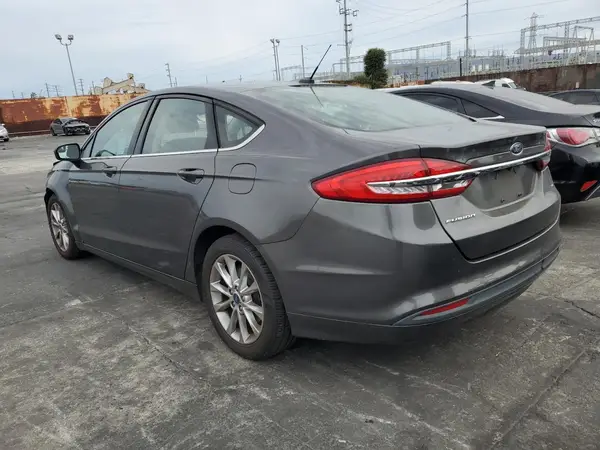 3FA6P0H75HR307222 2017 FORD FUSION - Image 2