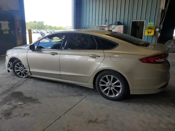 3FA6P0H75HR348837 2017 FORD FUSION - Image 2