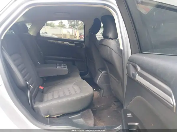 3FA6P0H75HR358221 2017 FORD FUSION - Image 8