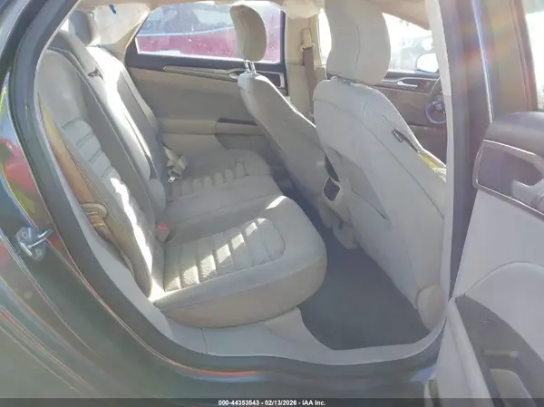 3FA6P0H75HR370174 2017 FORD FUSION - Image 8