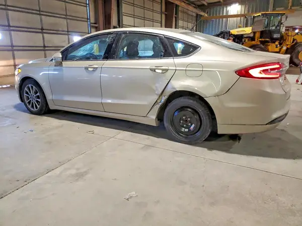 3FA6P0H75HR372393 2017 FORD FUSION - Image 2