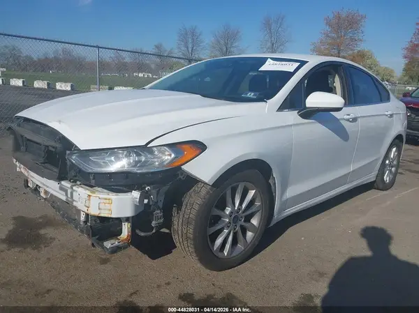 3FA6P0H75HR382521 2017 FORD FUSION - Image 2