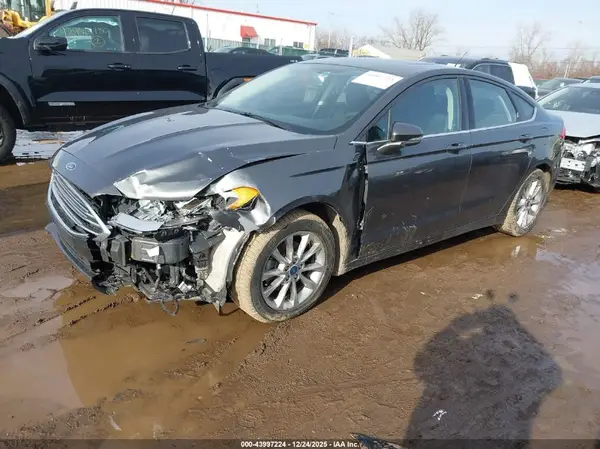 3FA6P0H75HR390361 2017 FORD FUSION - Image 2