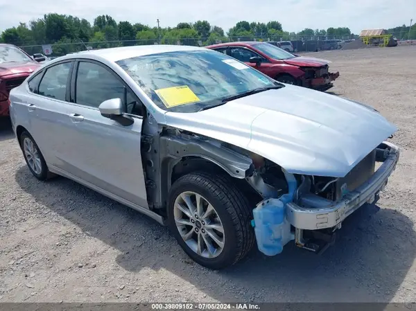 3FA6P0H75HR390683 2017 FORD FUSION - Image 1
