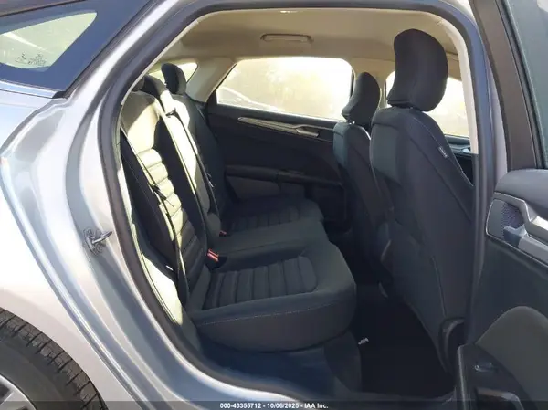 3FA6P0H75HR394006 2017 FORD FUSION - Image 8