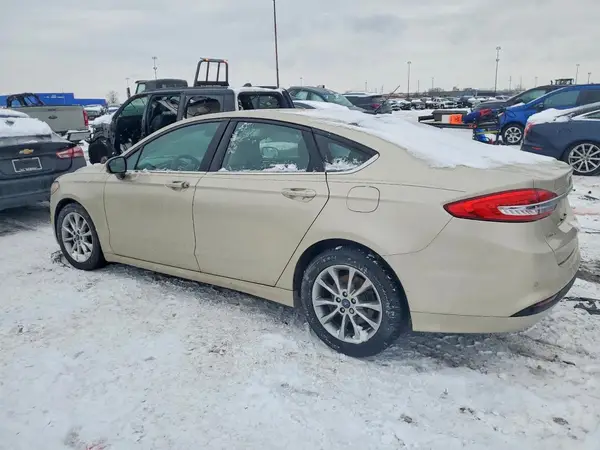 3FA6P0H75HR395897 2017 FORD FUSION - Image 2