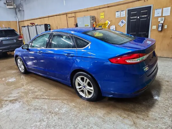 3FA6P0H75JR145808 2018 FORD FUSION - Image 2