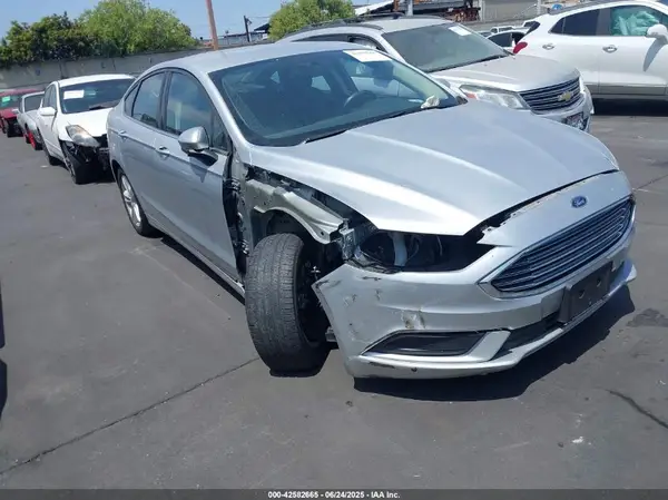 3FA6P0H75JR180901 2018 FORD FUSION - Image 1