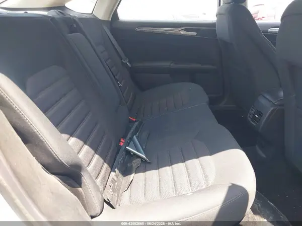 3FA6P0H75JR180901 2018 FORD FUSION - Image 8