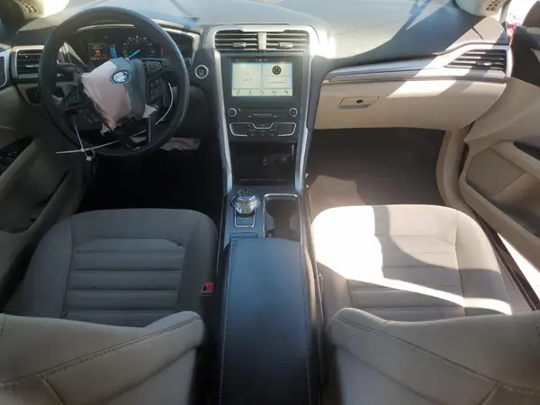 3FA6P0H75JR182390 2018 FORD FUSION - Image 8