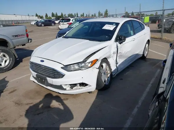 3FA6P0H75JR191753 2018 FORD FUSION - Image 2