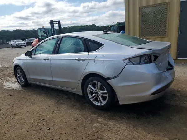 3FA6P0H75JR250056 2018 FORD FUSION - Image 2