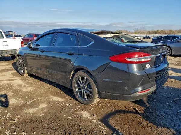 3FA6P0H75JR285941 2018 FORD FUSION - Image 2