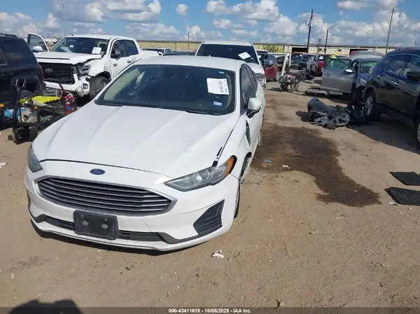 3FA6P0H75KR123390 2019 FORD FUSION - Image 2