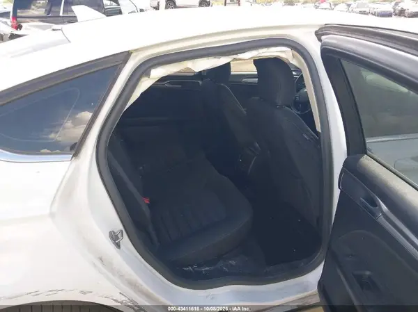 3FA6P0H75KR123390 2019 FORD FUSION - Image 8