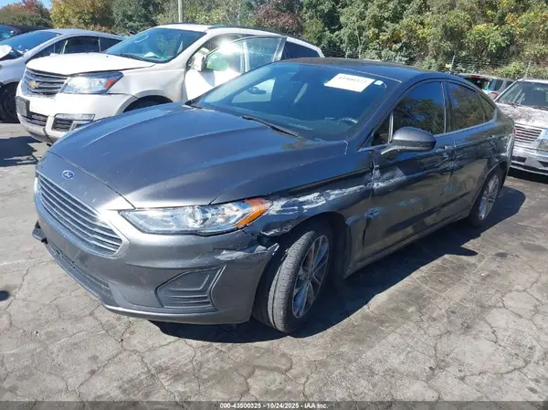 3FA6P0H75KR142201 2019 FORD FUSION - Image 2