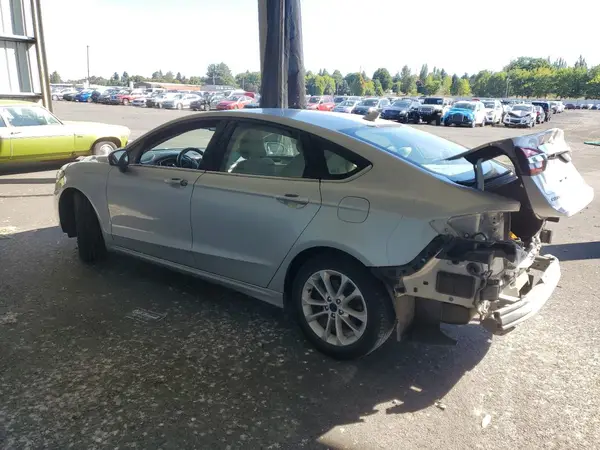 3FA6P0H75KR223196 2019 FORD FUSION - Image 2