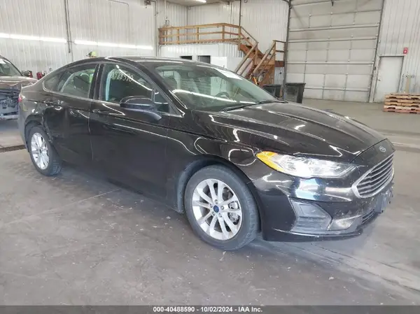 3FA6P0H75LR205637 2020 FORD FUSION - Image 1