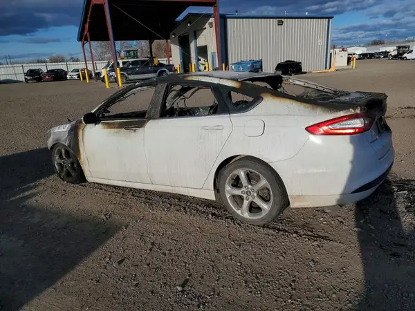3FA6P0H76GR116519 2016 FORD FUSION - Image 2