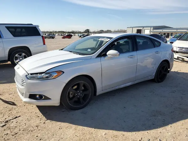 3FA6P0H76GR135975 2016 FORD FUSION - Image 1