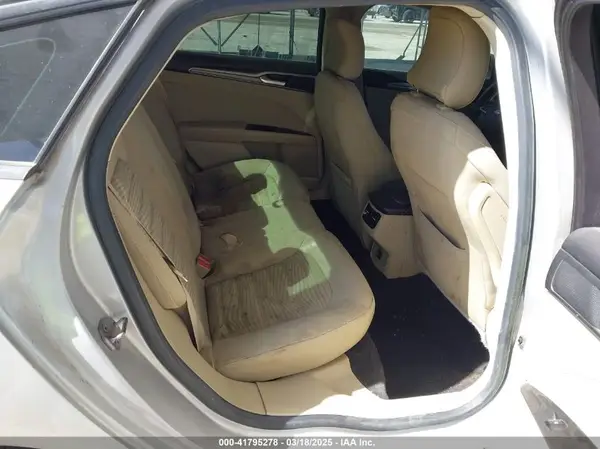 3FA6P0H76GR147933 2016 FORD FUSION - Image 8