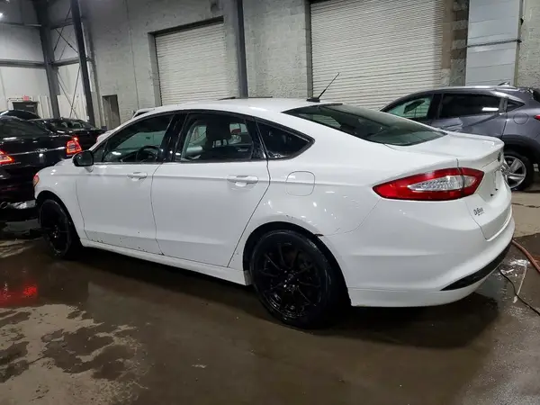 3FA6P0H76GR215082 2016 FORD FUSION - Image 2