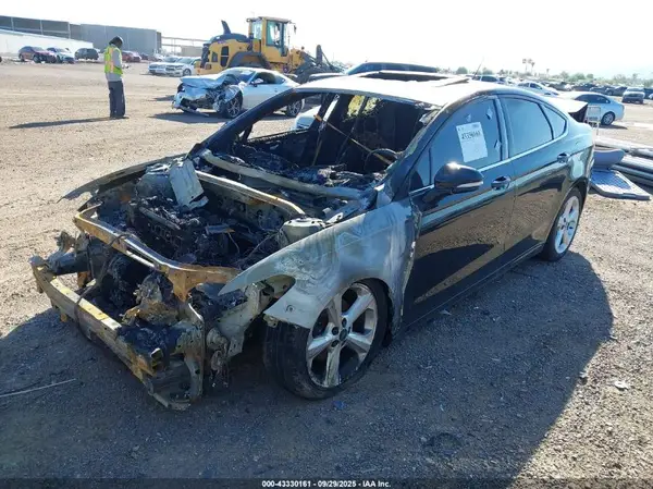 3FA6P0H76GR217351 2016 FORD FUSION - Image 2