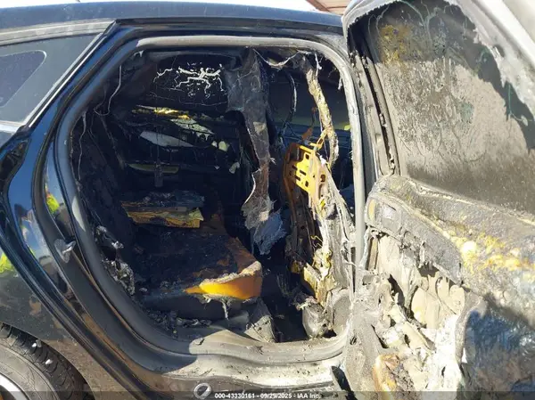 3FA6P0H76GR217351 2016 FORD FUSION - Image 8