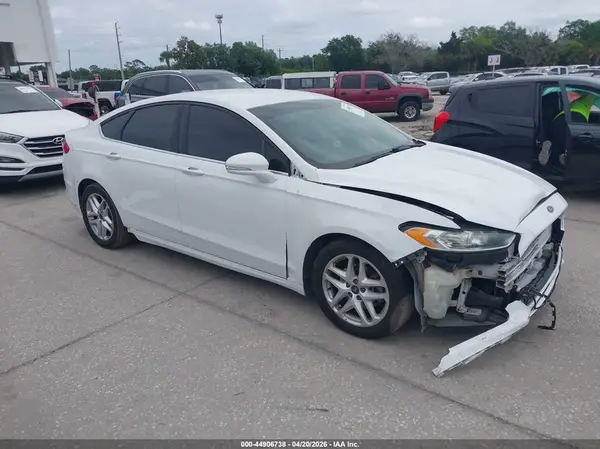 3FA6P0H76GR359215 2016 FORD FUSION - Image 1