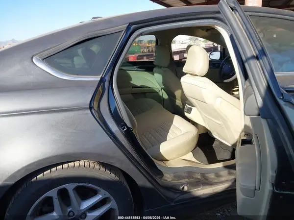 3FA6P0H76GR369047 2016 FORD FUSION - Image 8