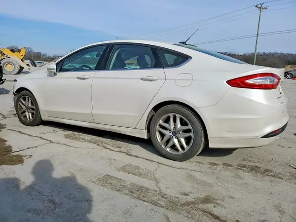 3FA6P0H76GR394403 2016 FORD FUSION - Image 2