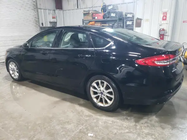 3FA6P0H76HR105019 2017 FORD FUSION - Image 2