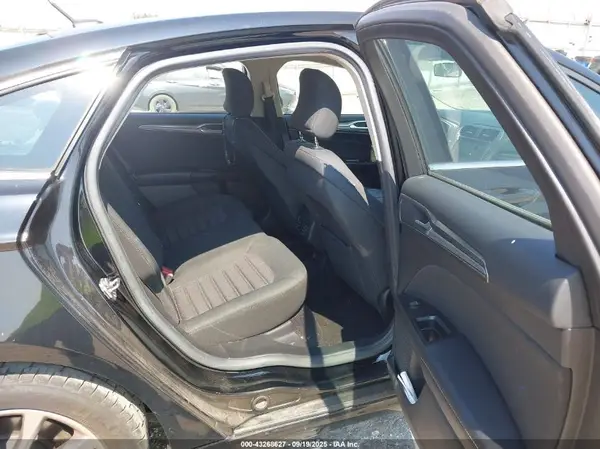 3FA6P0H76HR137470 2017 FORD FUSION - Image 8