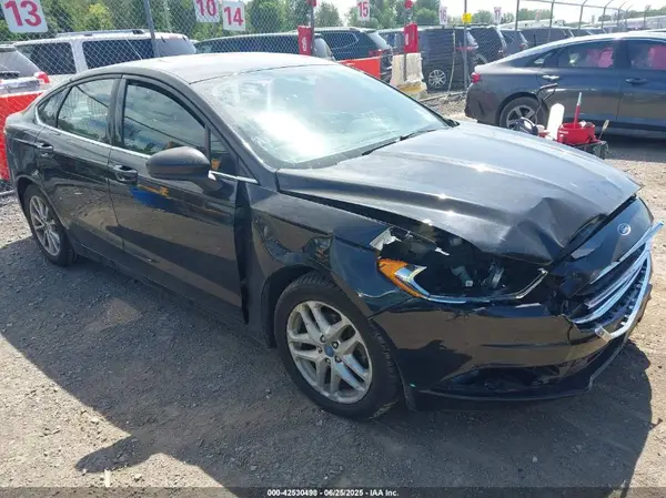 3FA6P0H76HR154057 2017 FORD FUSION - Image 1