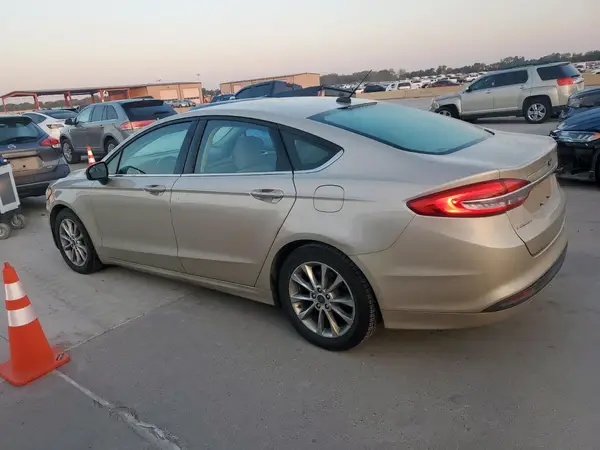 3FA6P0H76HR178696 2017 FORD FUSION - Image 2