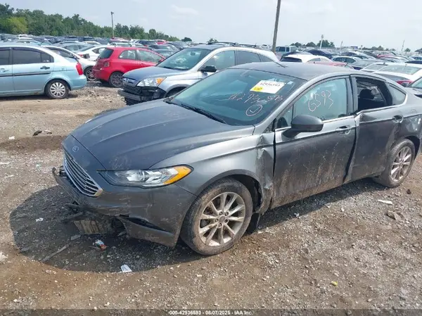 3FA6P0H76HR185440 2017 FORD FUSION - Image 2