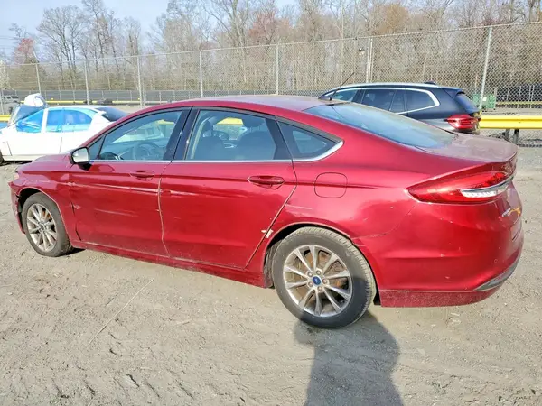 3FA6P0H76HR198009 2017 FORD FUSION - Image 2