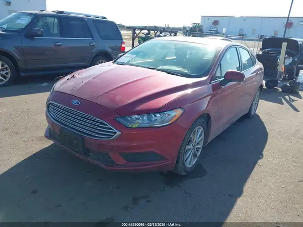 3FA6P0H76HR199628 2017 FORD FUSION - Image 2