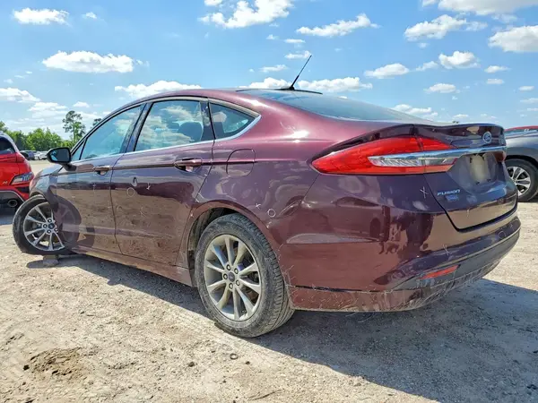 3FA6P0H76HR200776 2017 FORD FUSION - Image 2