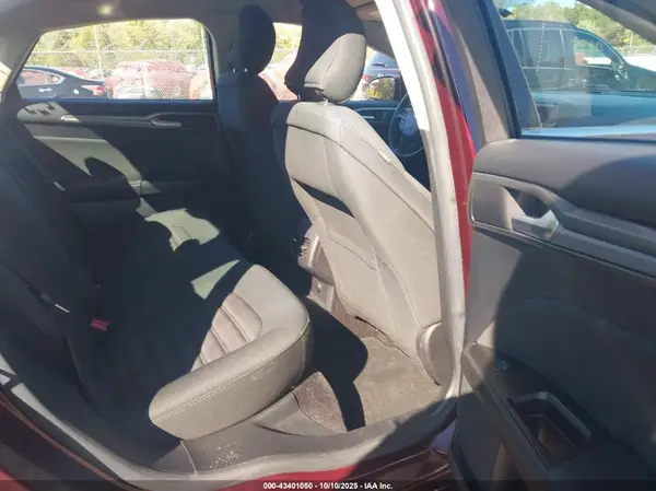 3FA6P0H76HR203080 2017 FORD FUSION - Image 8