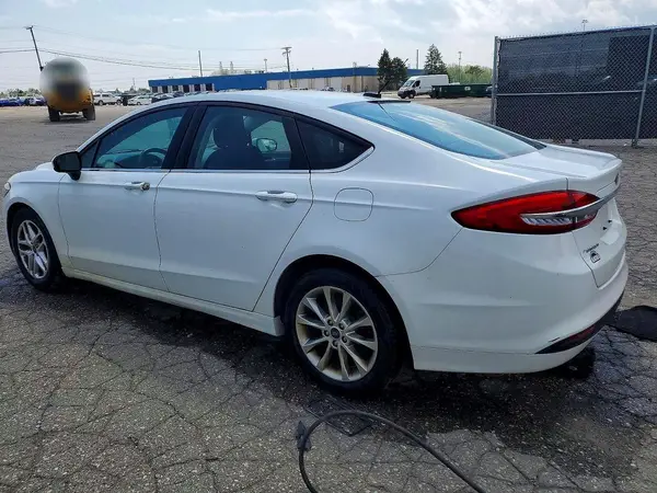 3FA6P0H76HR206061 2017 FORD FUSION - Image 2