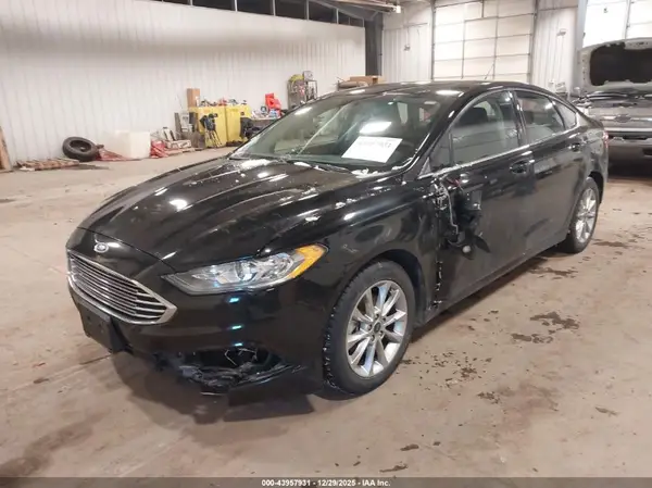 3FA6P0H76HR207033 2017 FORD FUSION - Image 2